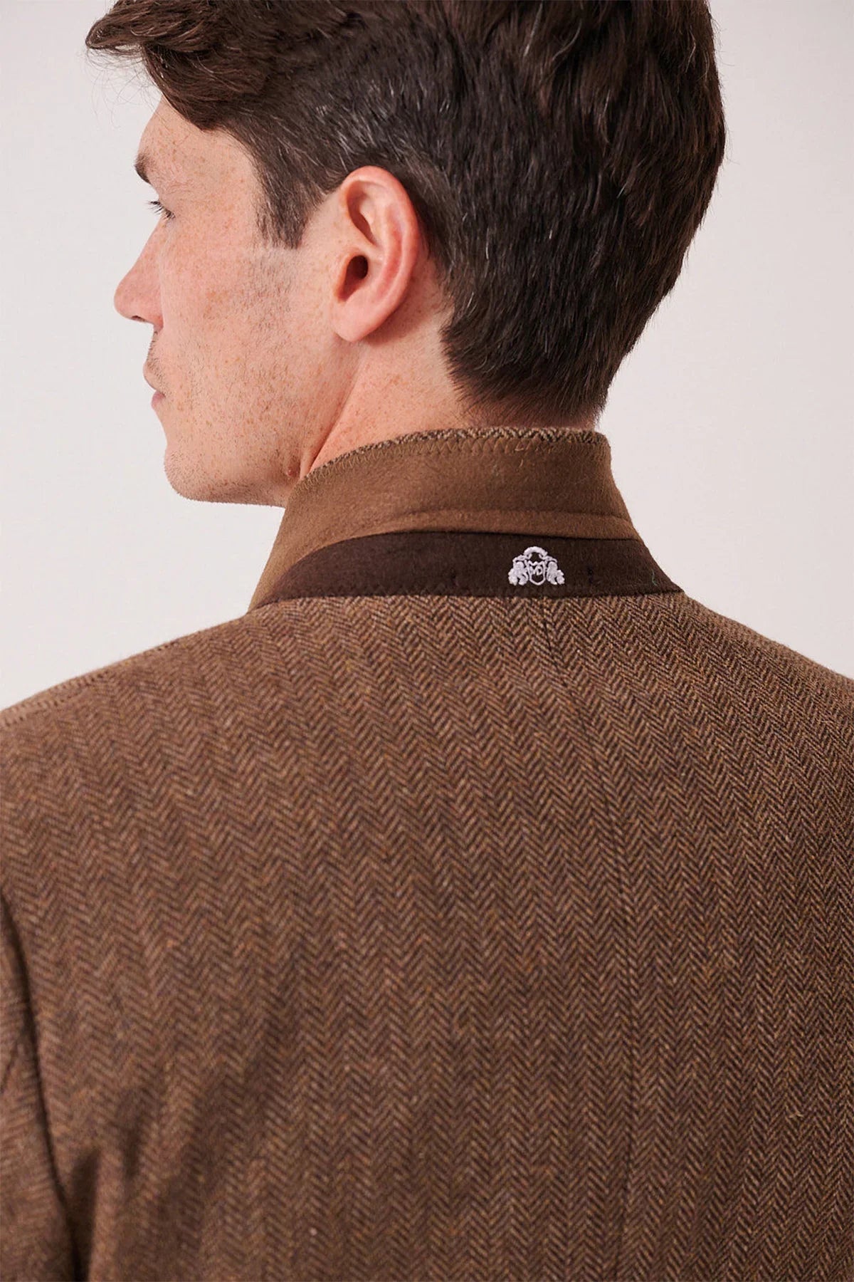 Marc Darcy – Sakko Dean Tan Tweed