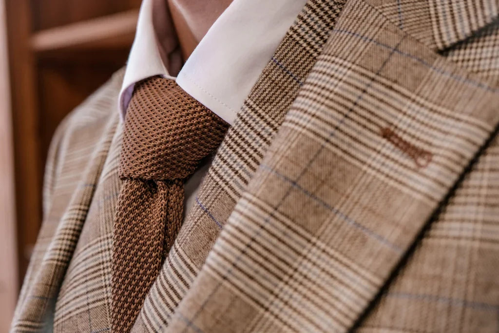 TAVERNY Captain - Herrenanzug kariertes Beige - driedelig
