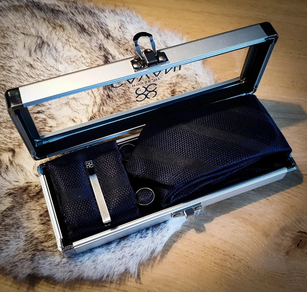 Cavani gentlemens set marineblaue krawatte einstecktuch