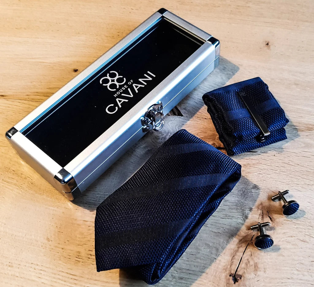 Cavani gentlemens set marineblaue krawatte einstecktuch