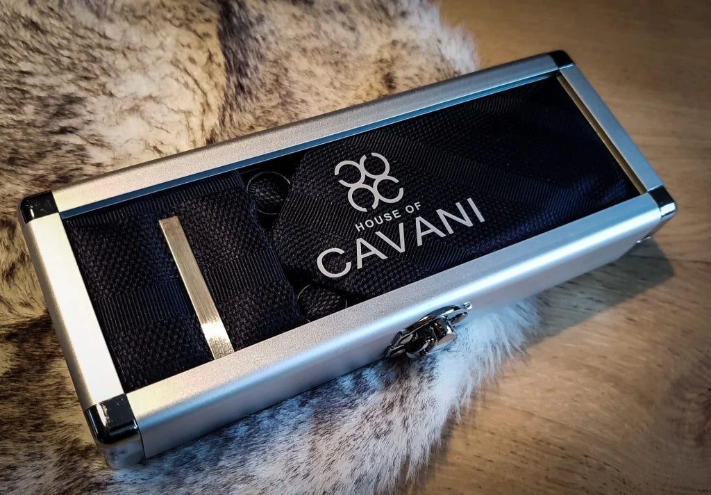Cavani gentlemens set marineblaue krawatte einstecktuch